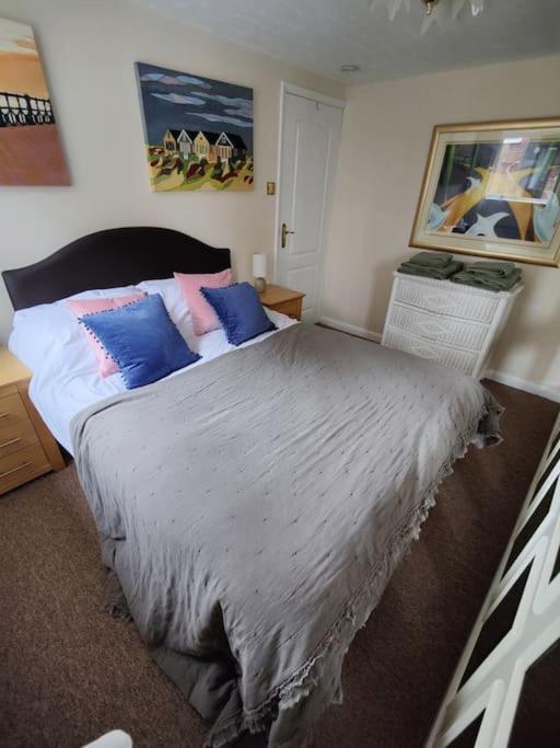 Stunning 1 Bedroom Apartment Over Looking River Rye Exterior photo